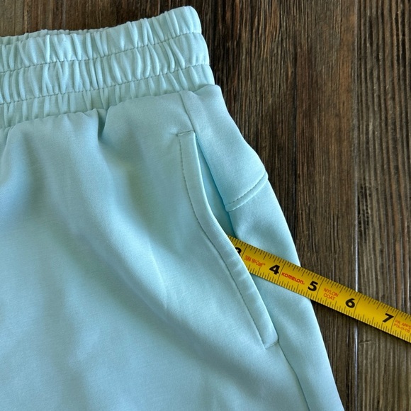 Member's Mark Luxe Shorts Womens Medium Mint Zest 4 Way Stretch Casual Lounge - Picture 9 of 10